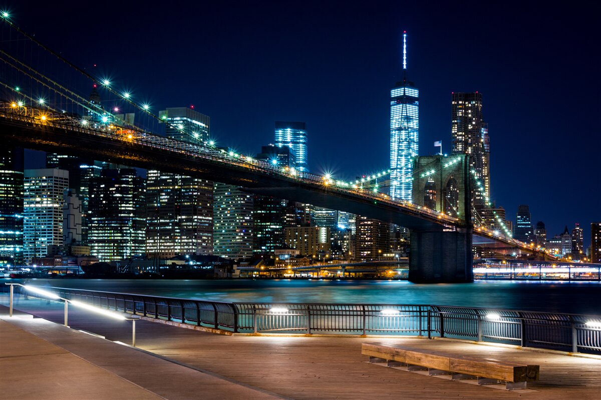 Papier peint pont de new york : zones de connexion de nuit