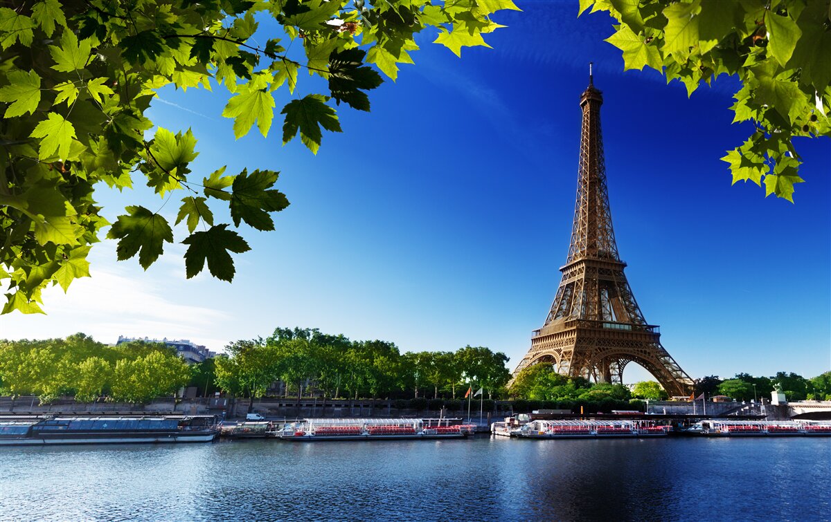 Papier peint le magnifique paysage de la tour eiffel
