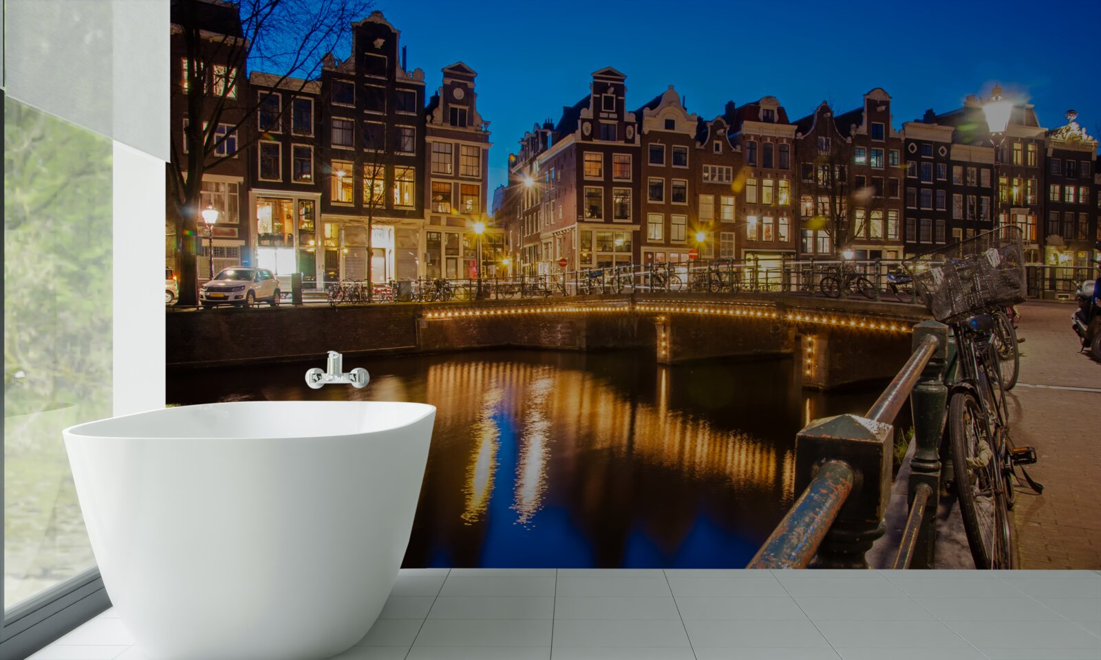 Papier peint reflet d'amsterdam dans l'eau la nuit