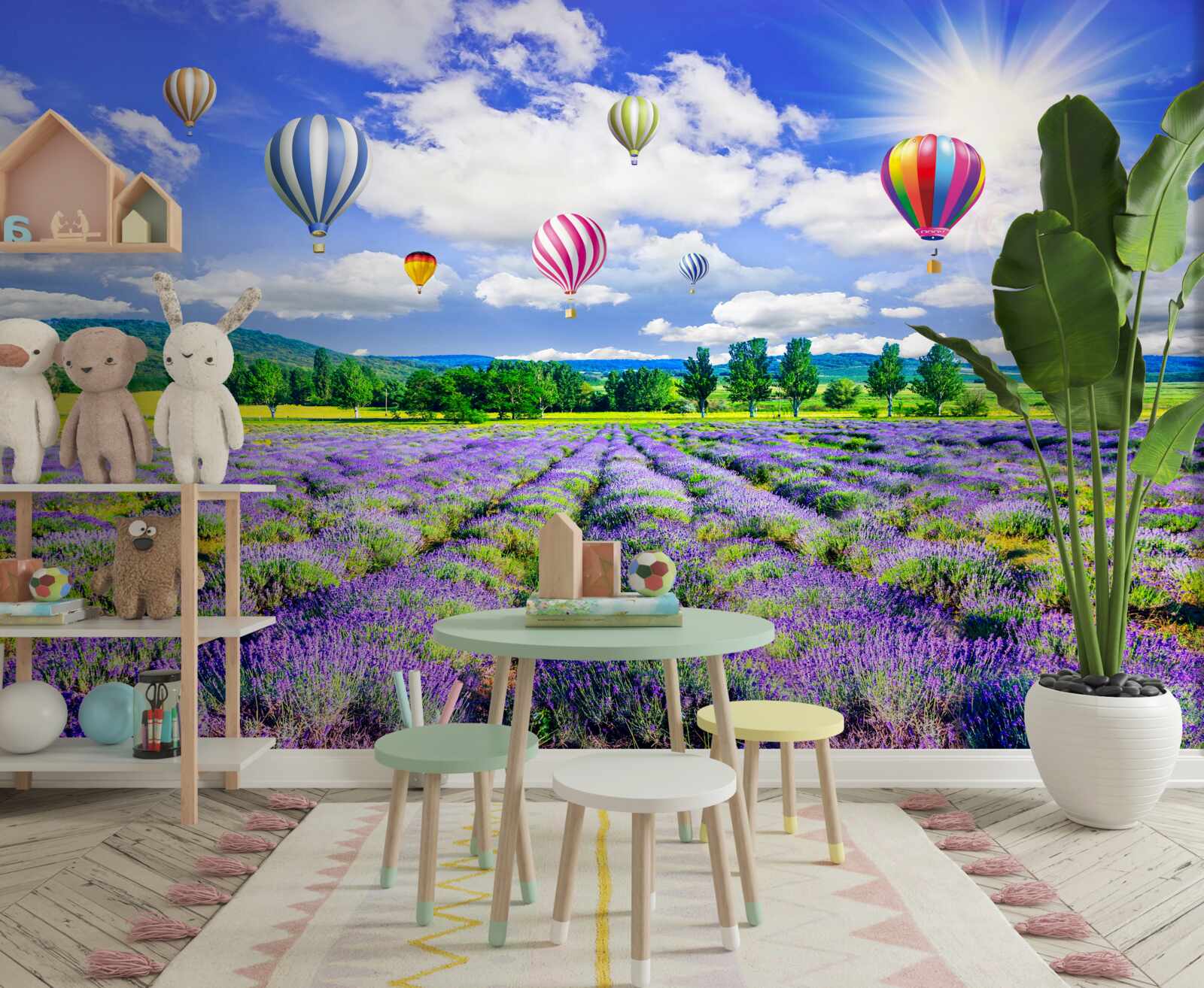 Papier peint des ballons colorés sur un champ de lavande
