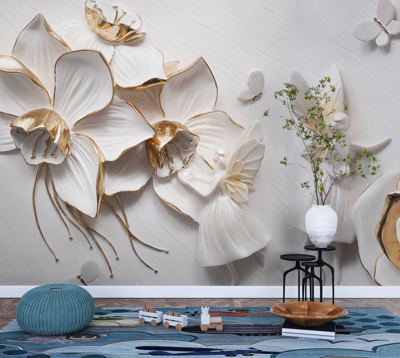Papier peint papillons et or sur fond de fleurs blanches