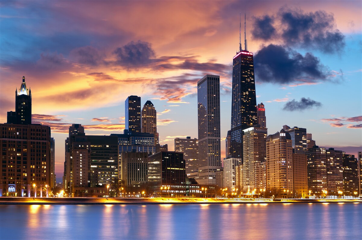 Papier peint le soleil se couche sur chicago, illinois
