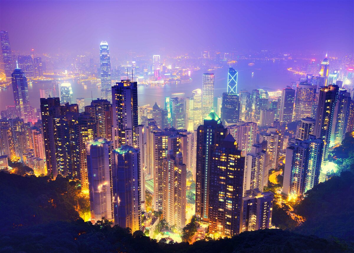 Papier peint hong kong, la nuit, a une ligne d'horizon stupéfiante