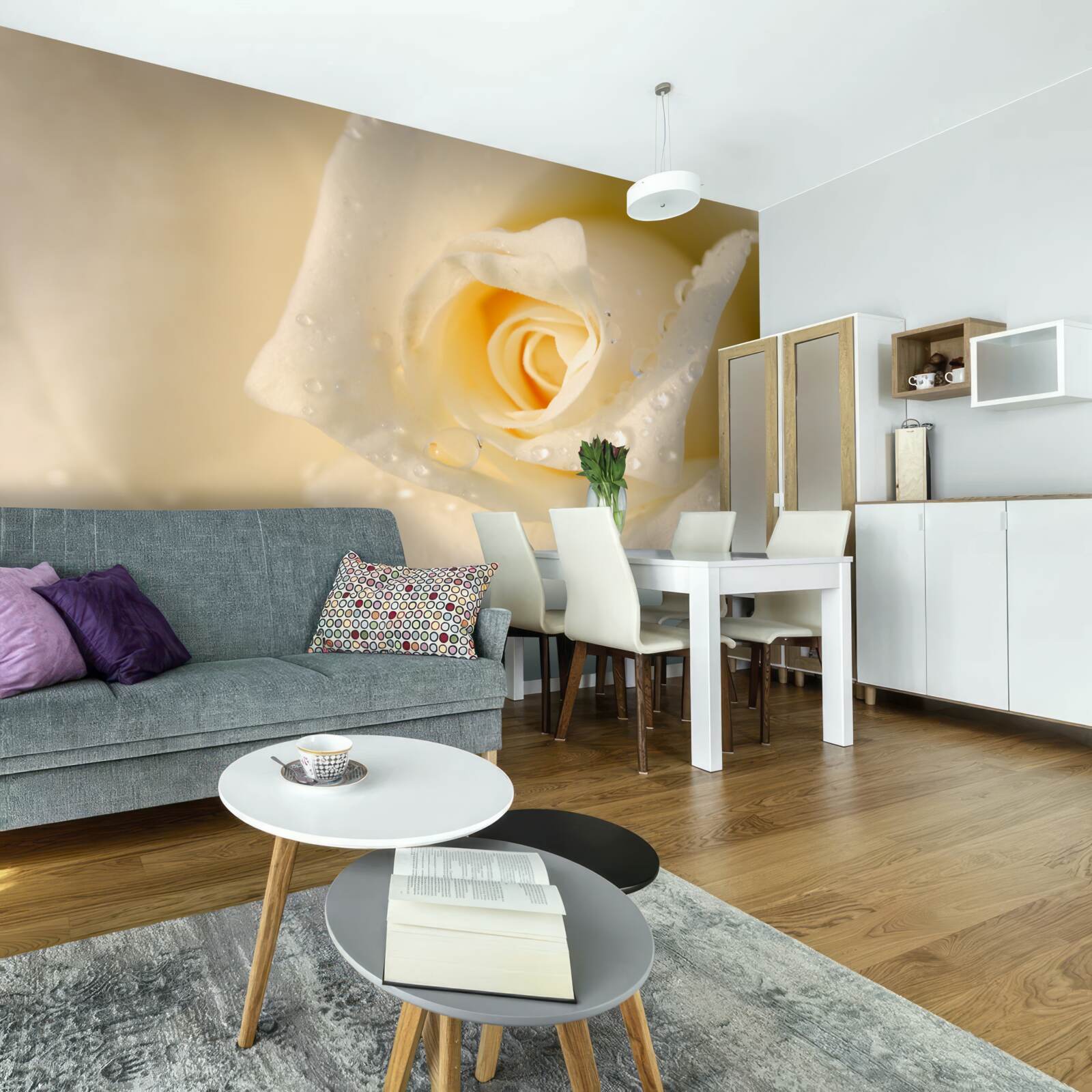 Papier peint rose en gouttes, peinte en blanc