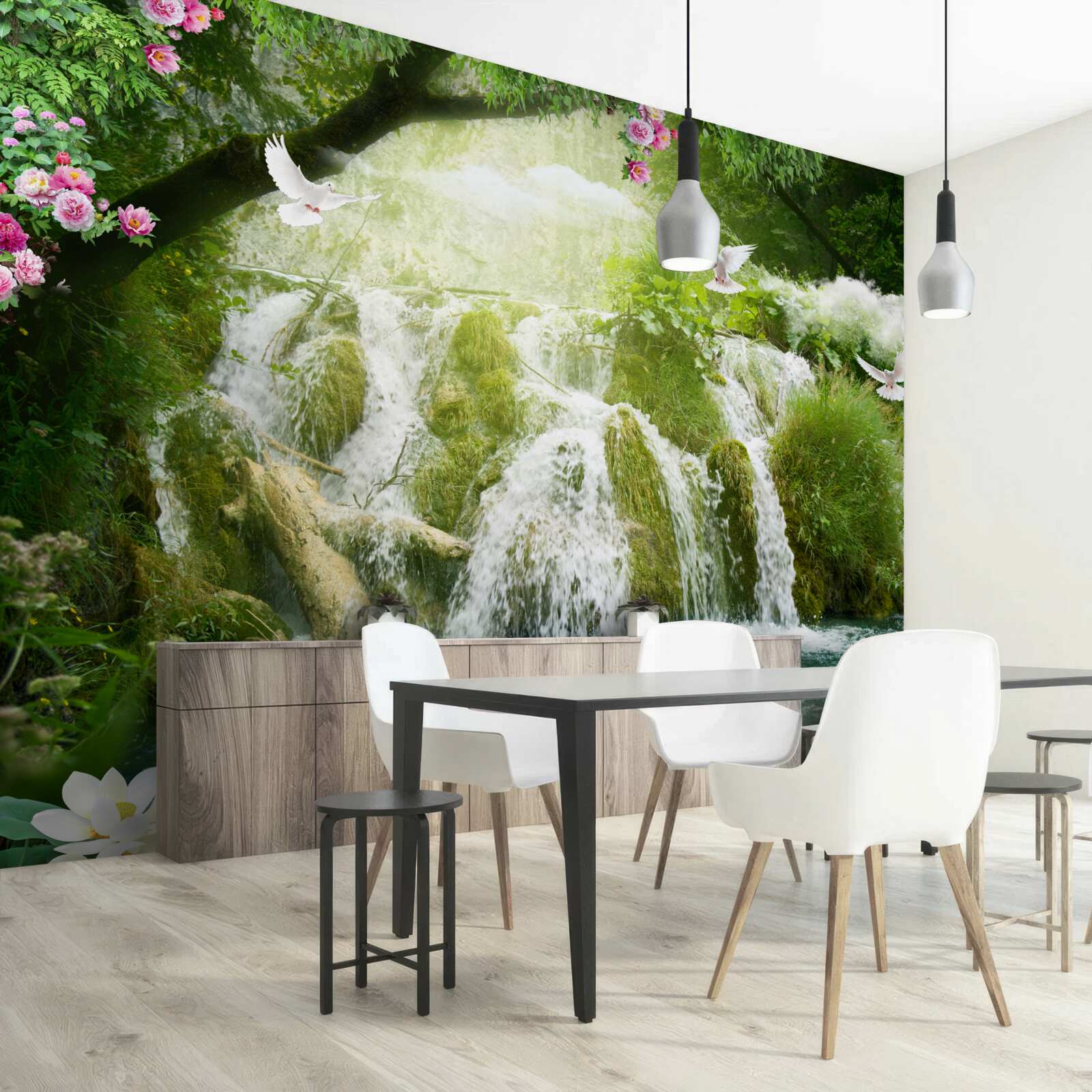 Papier peint eau tombant d'une cascade forestière