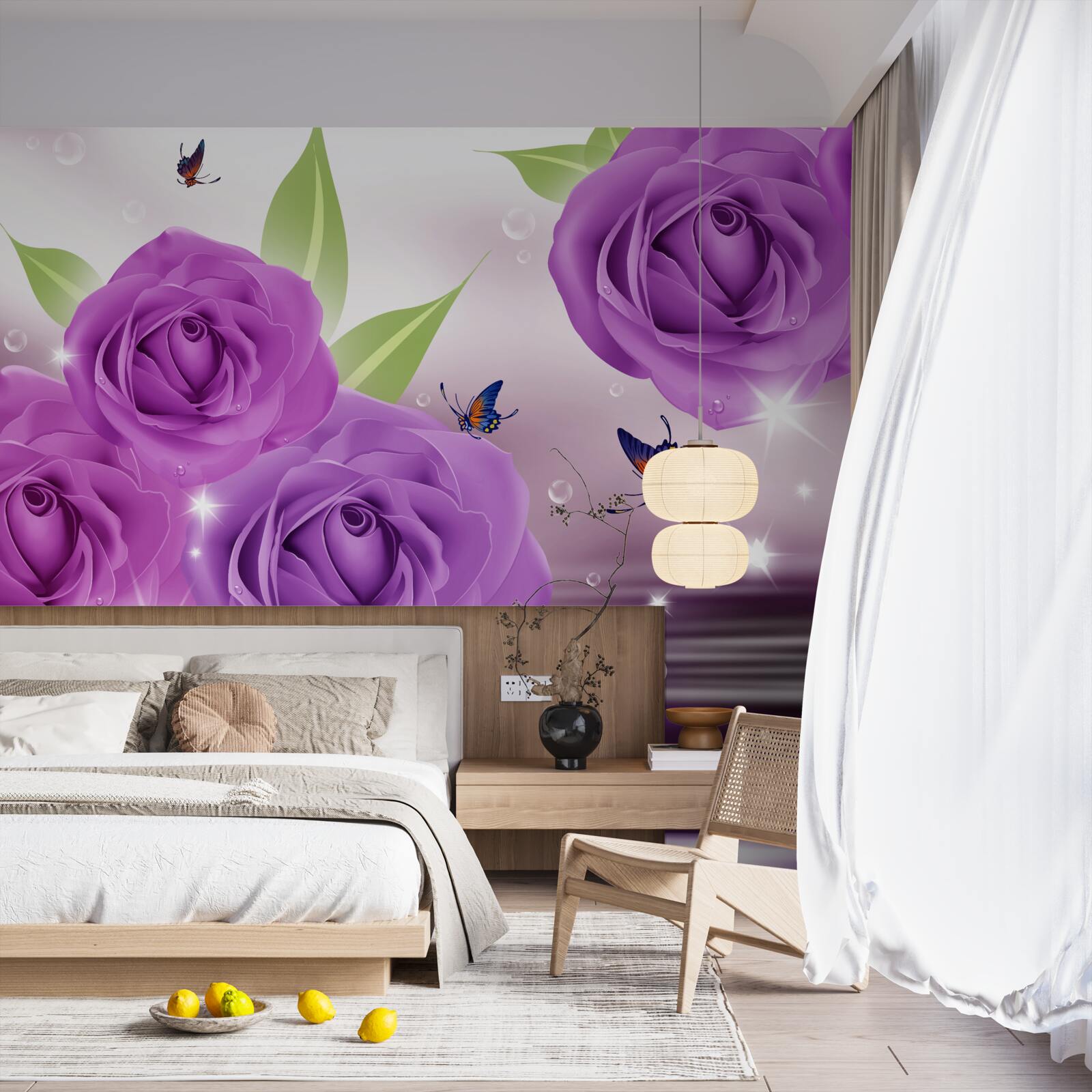 Papier peint les papillons et les roses sont de la couleur du lilas violet foncé