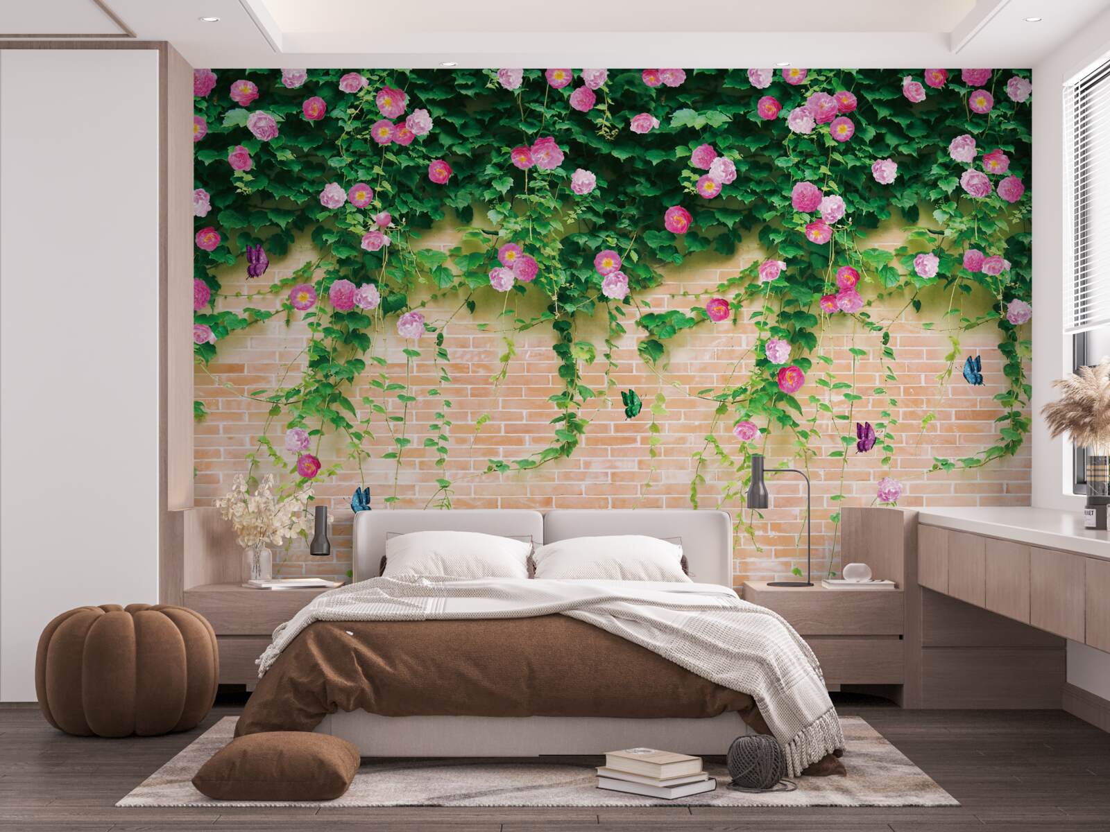 Papier peint roses roses sur un mur de briques