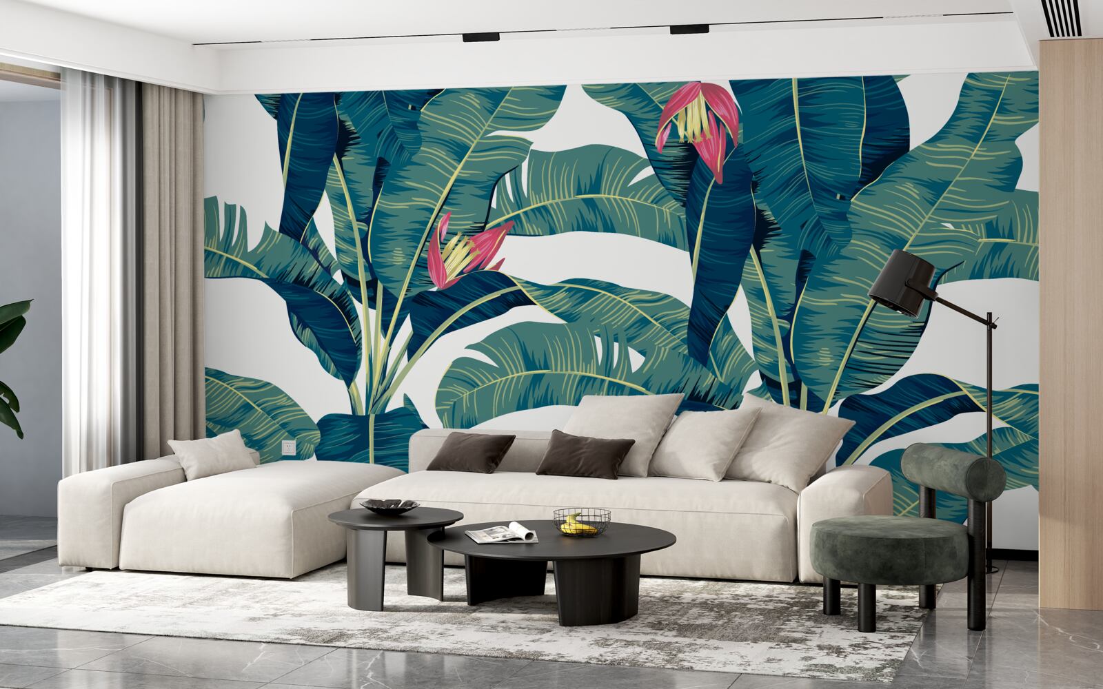 Papier peint fleurs parmi des feuilles tropicales vertes
