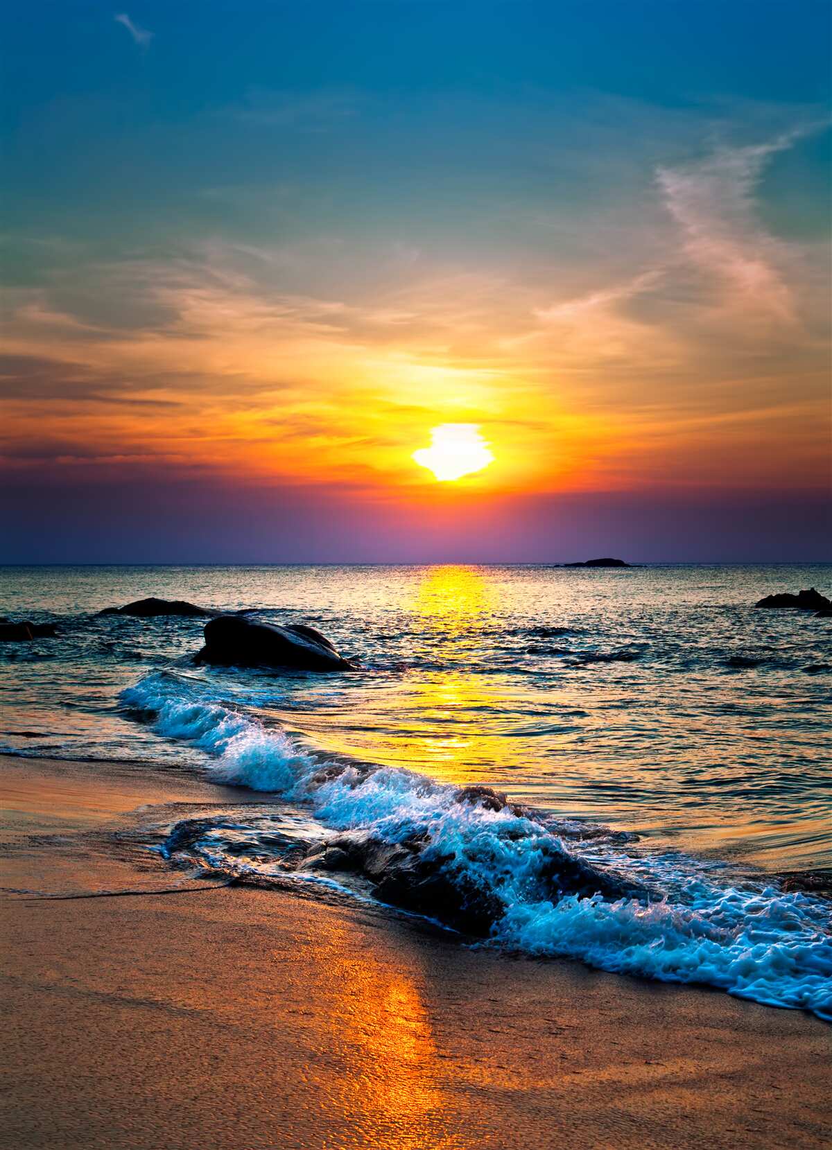 Papier peint coucher de soleil et vague d'écume