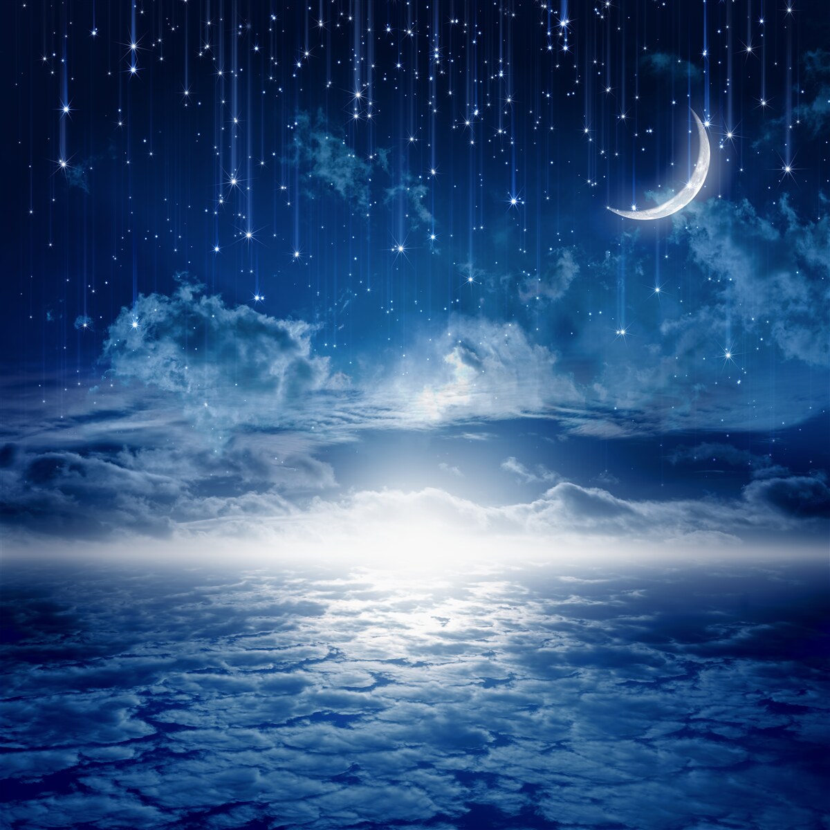 Papier peint Le clair de lune qui joue à la surface de l'eau illumine la nuit de couleurs vives.