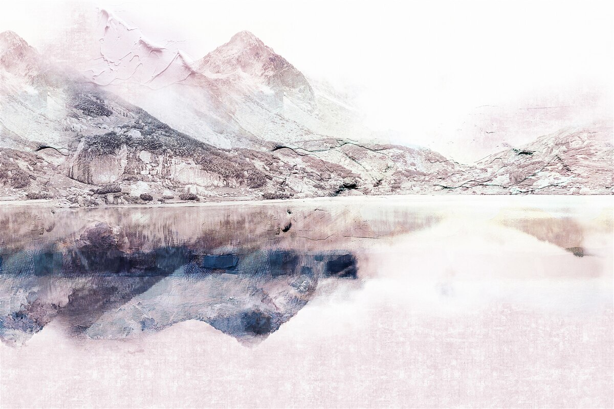 Papier peint reflet des hautes montagnes dans la surface miroitante de l'eau