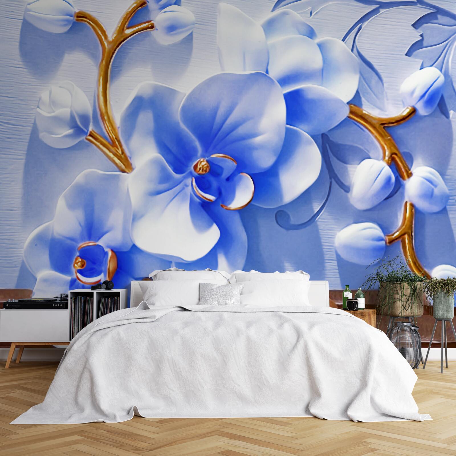 Papier peint orchidée de couleur céleste sur des branches décorées d'or