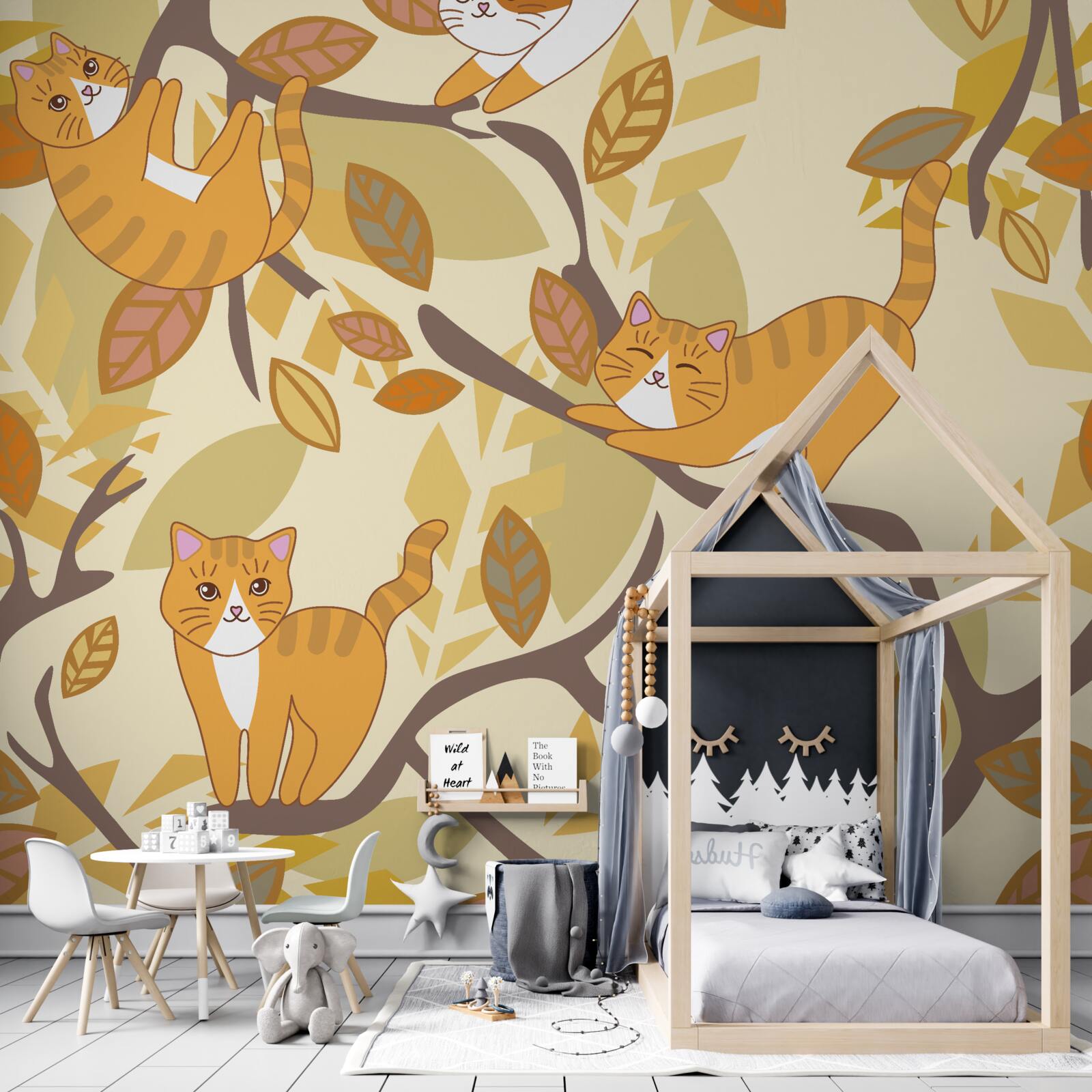 Papier peint les chats jouent dans l'arbre