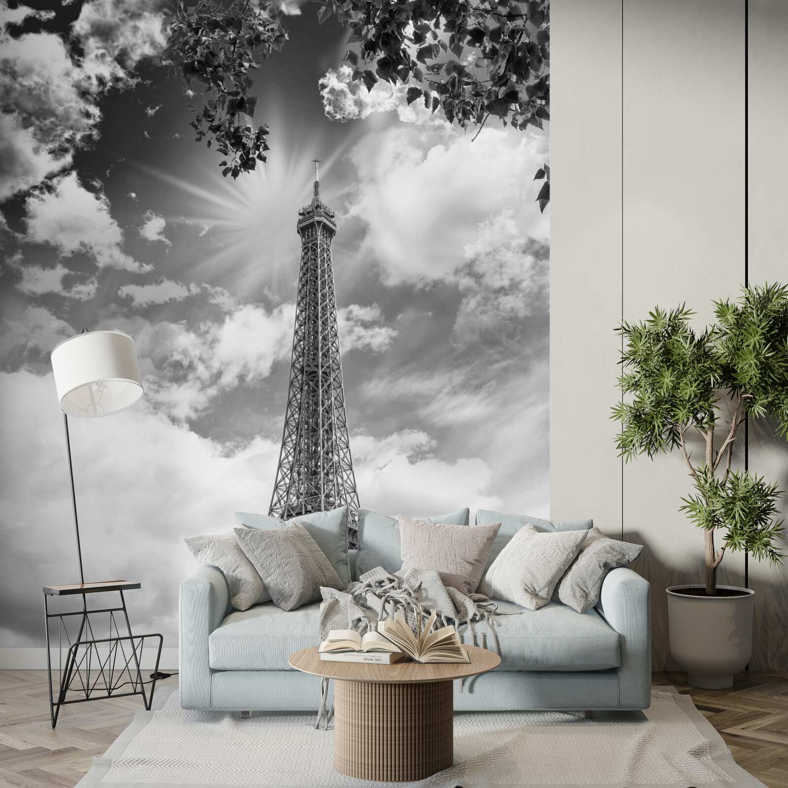 Papier peint tour eiffel en noir et blanc au soleil