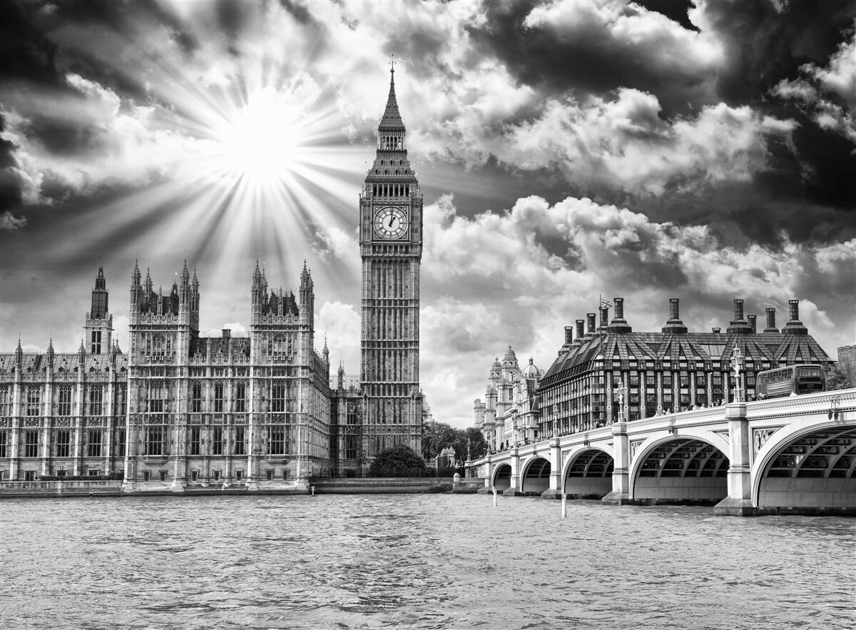 Papier peint Londres en noir et blanc par temps clair