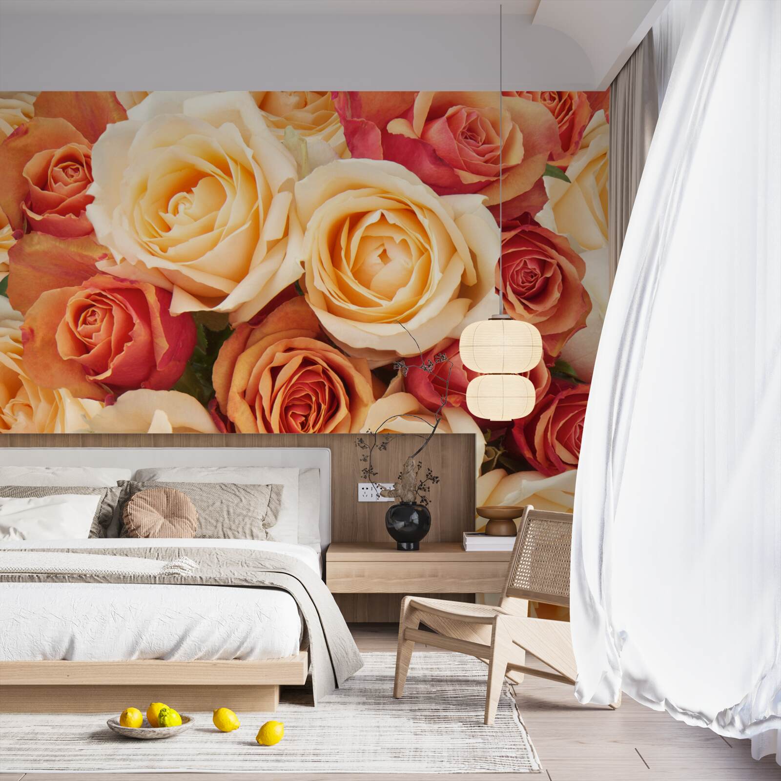 Papier peint des roses aux couleurs douces dans les tons clairs et pêche