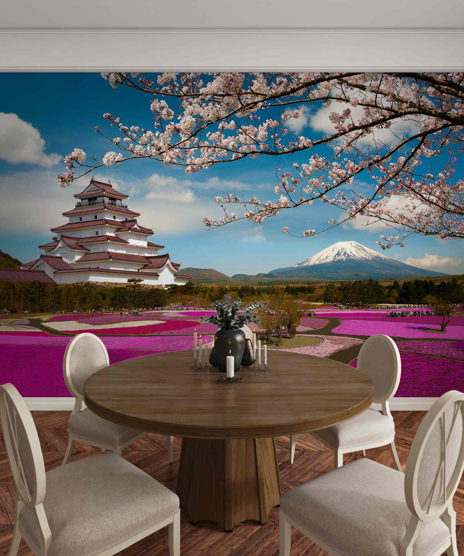 Papier peint près de la maison japonaise se trouvent des jardins luxuriants de tulipes