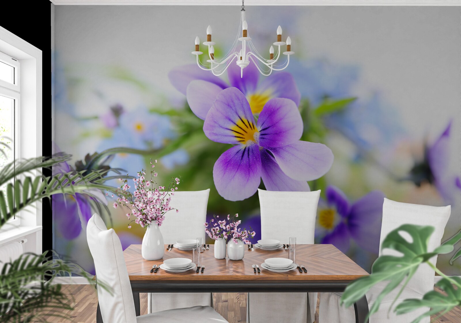 Papier peint par temps clair, des fleurs bleues délicates