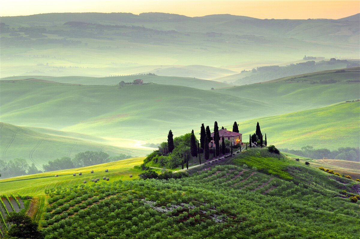Papier peint sous le soleil de toscane