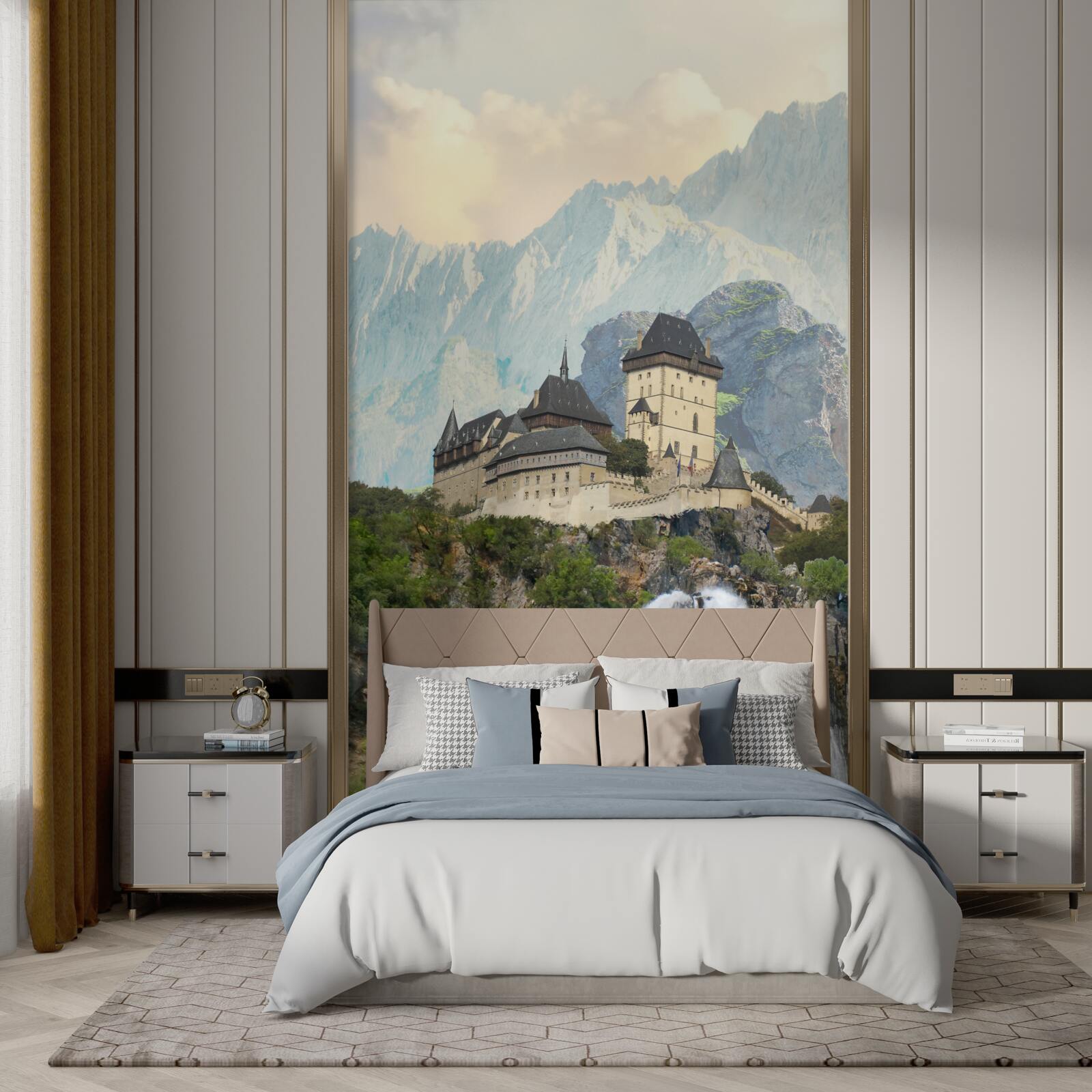 Papier peint karlštejn est un château situé dans les montagnes.