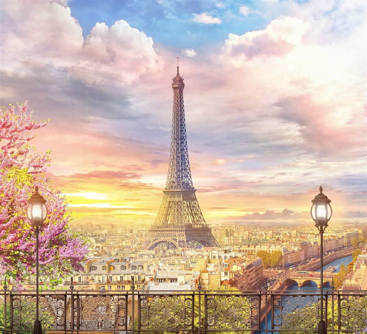 Papier peint panorama nuageux de la tour eiffel